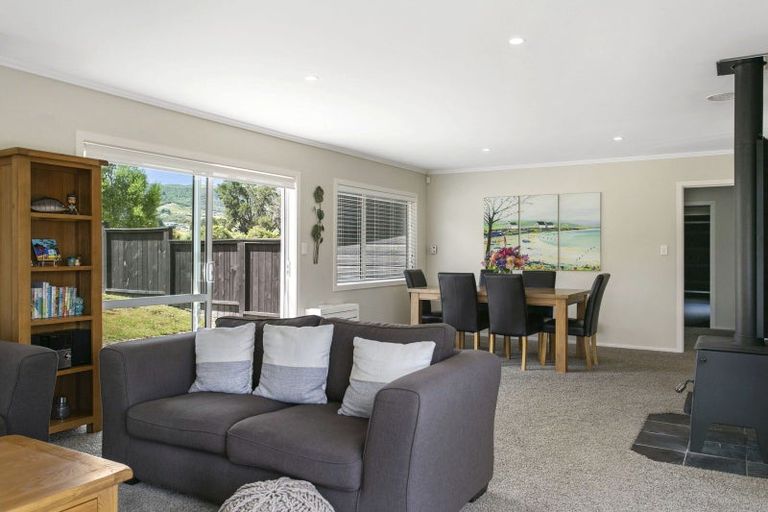 Photo of property in 2/500 Kinloch Road, Kinloch, Taupo, 3377