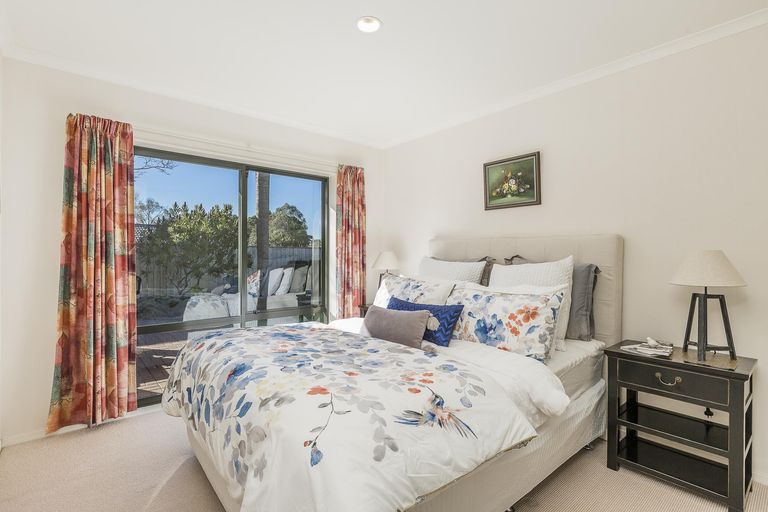 Photo of property in 12 Blackwood Drive, Wattle Downs, Auckland, 2103