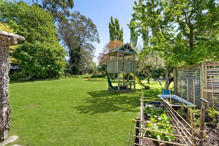 Photo of property in 17 Paisley Road, Flaxton, Kaiapoi, 7691