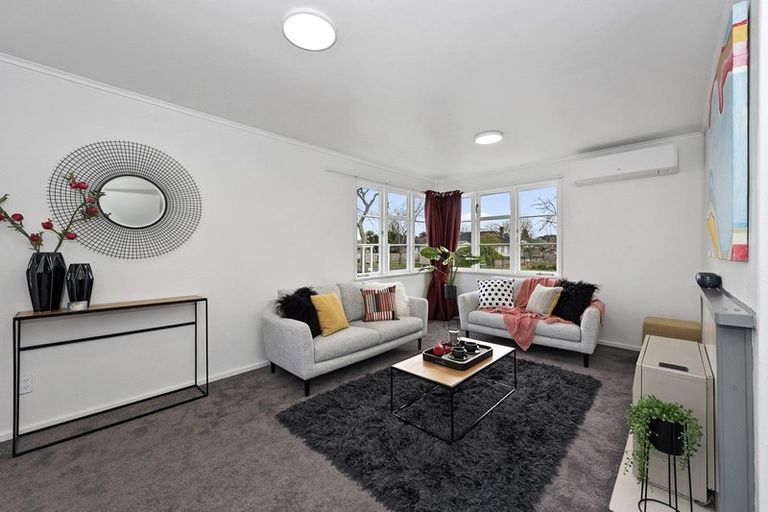 Photo of property in 16 Tranmere Road, Fairfield, Hamilton, 3214