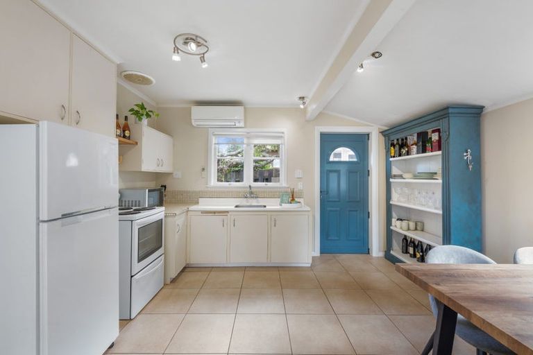 Photo of property in 3/230 Bucklands Beach Road, Bucklands Beach, Auckland, 2012