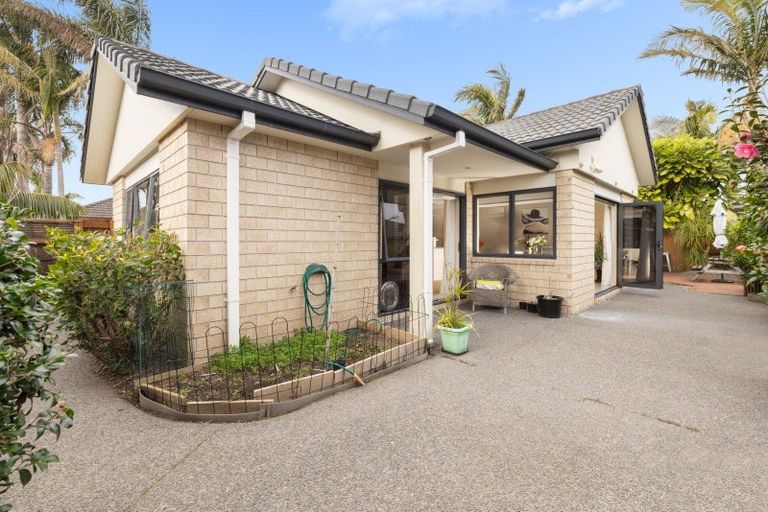 Photo of property in 146 Tuihana Drive, Papamoa Beach, Papamoa, 3118
