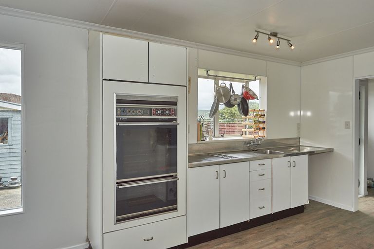 Photo of property in 7 Chadwick Place, Highbury, Palmerston North, 4412