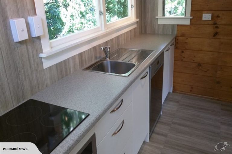 Photo of property in 2/54 Akatarawa Road, Brown Owl, Upper Hutt, 5018