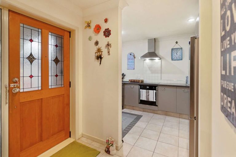 Photo of property in 22b Reeve Street, Levin, 5510