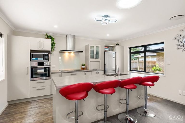 Photo of property in 11b Kelso Grove, Kelson, Lower Hutt, 5010