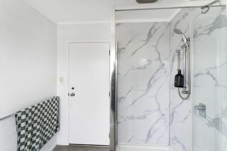 Photo of property in 1/515 Weymouth Road, Weymouth, Auckland, 2103