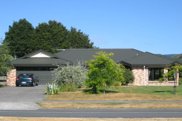 Photo of property in 83 Totara Park Road, Totara Park, Upper Hutt, 5018