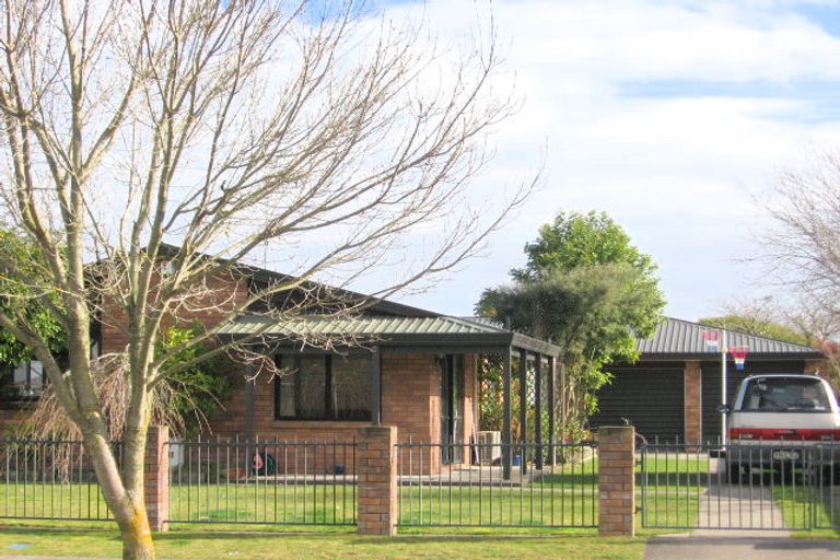 Photo of property in 33 Ashurst Avenue, Pukete, Hamilton, 3200