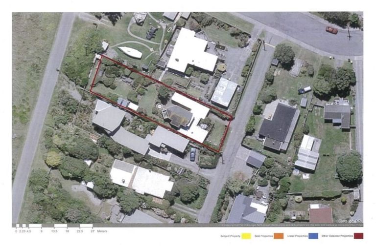 Photo of property in 29 Kapiti Lane, Otaki Beach, Otaki, 5512