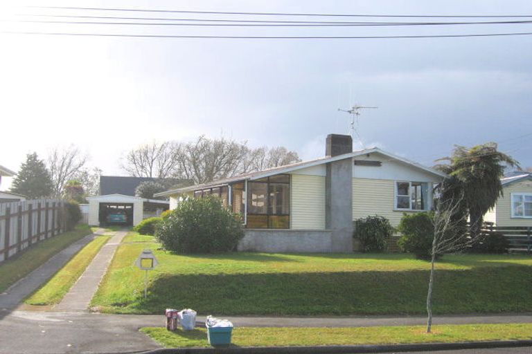 Photo of property in 5 Mabian Crescent, Deanwell, Hamilton, 3206