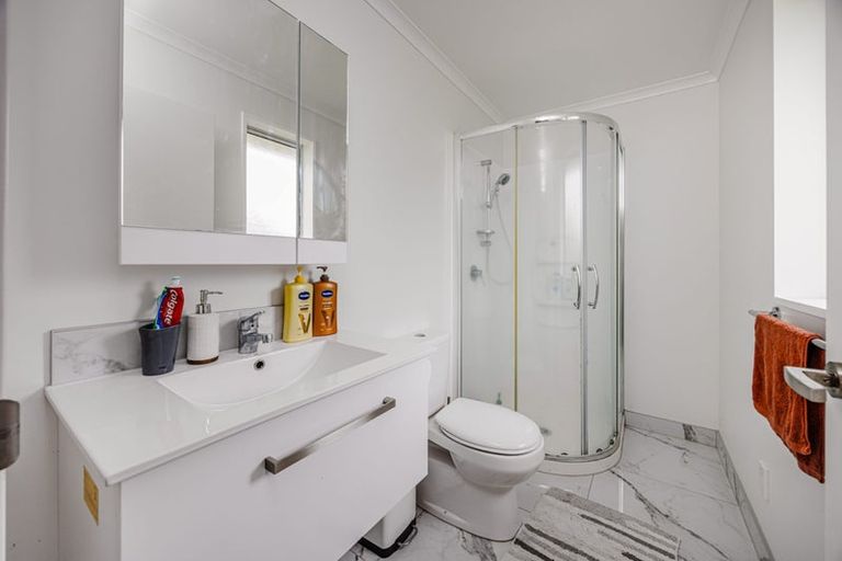 Photo of property in 31 Black Beech Crescent, Takanini, 2110