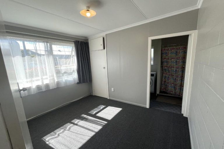 Photo of property in 42a Cutfield Street, Inglewood, 4330