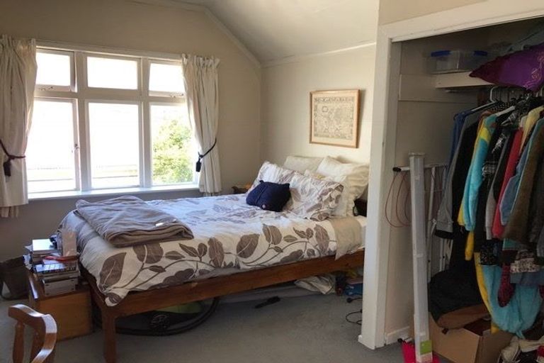 Photo of property in 4 Tutchen Avenue, Mount Victoria, Wellington, 6011