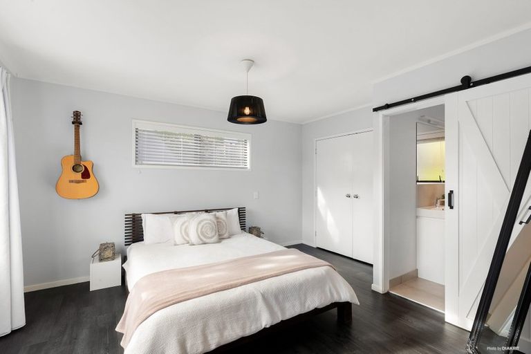 Photo of property in 120 Stredwick Drive, Torbay, Auckland, 0630