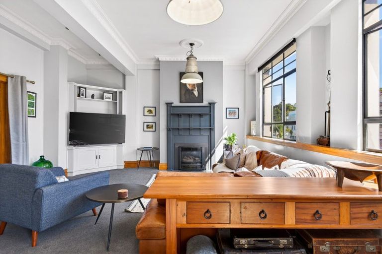 Photo of property in 153 Emerson Street, Napier South, Napier, 4110