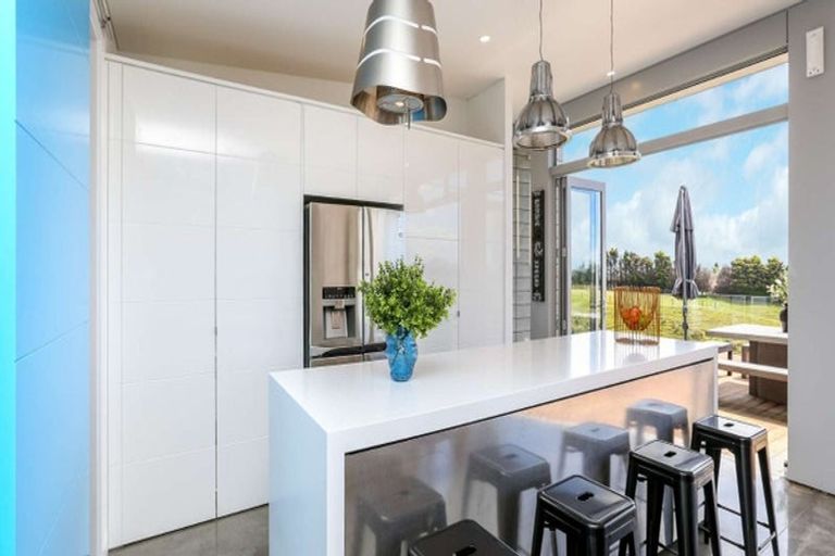 Photo of property in 11 Wilson Road, Urenui, 4375