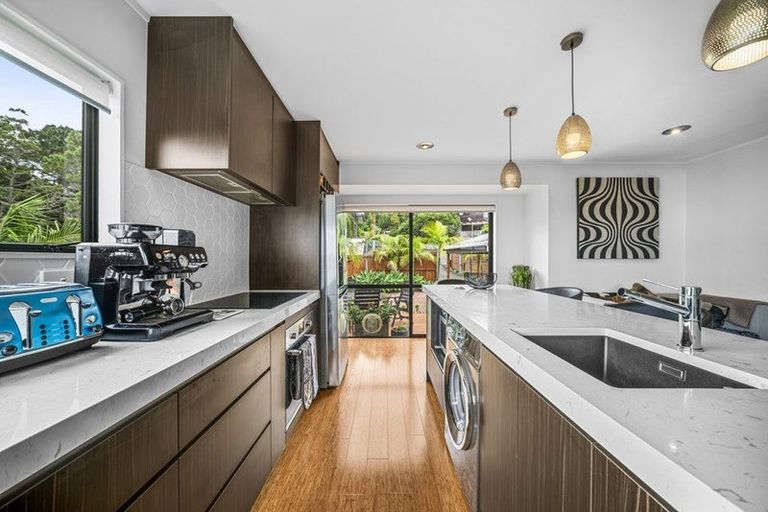 Photo of property in 195a Browns Bay Road, Browns Bay, Auckland, 0630