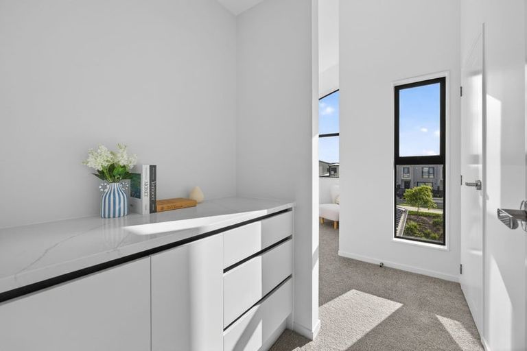 Photo of property in 19 Bannockburn Road, Opaheke, Papakura, 2113