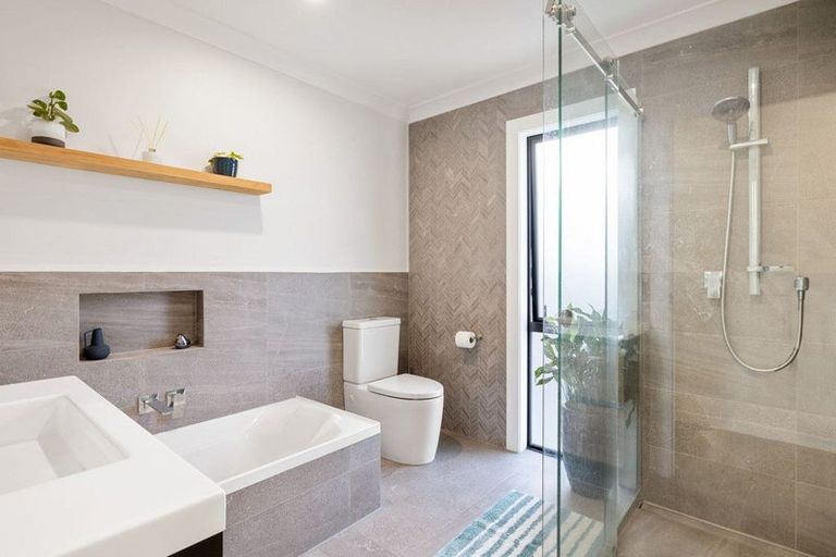 Photo of property in 9 Shadbolt Drive, Leamington, Cambridge, 3432