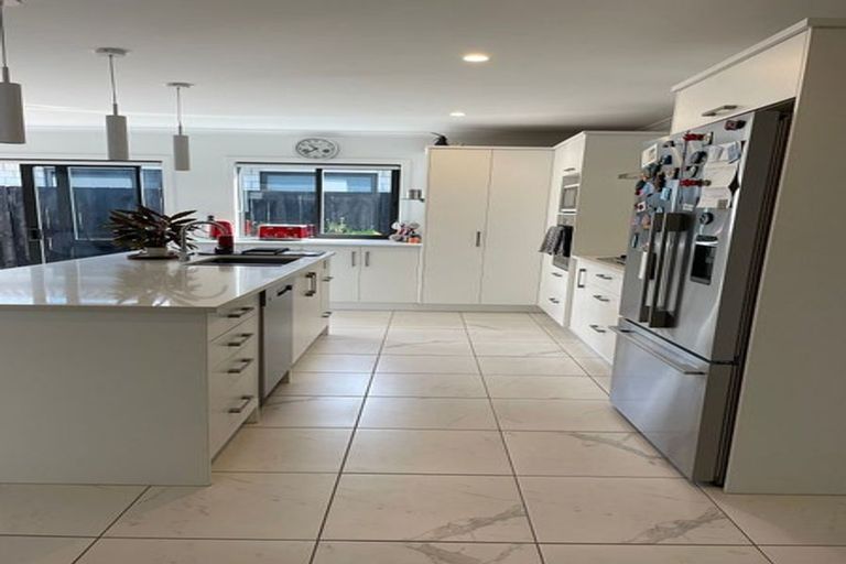 Photo of property in 33 Probert Crescent, Chartwell, Hamilton, 3210