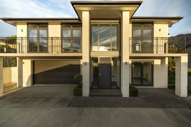 Photo of property in 38a Lake Avenue, Frankton, Queenstown, 9300