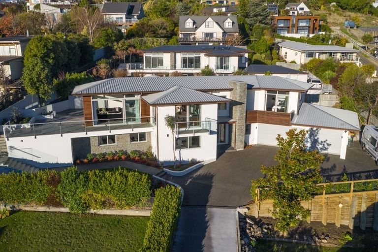 Photo of property in 118a Centaurus Road, Huntsbury, Christchurch, 8022