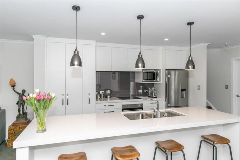 Photo of property in 15 Rebekah Crescent, Flagstaff, Hamilton, 3210