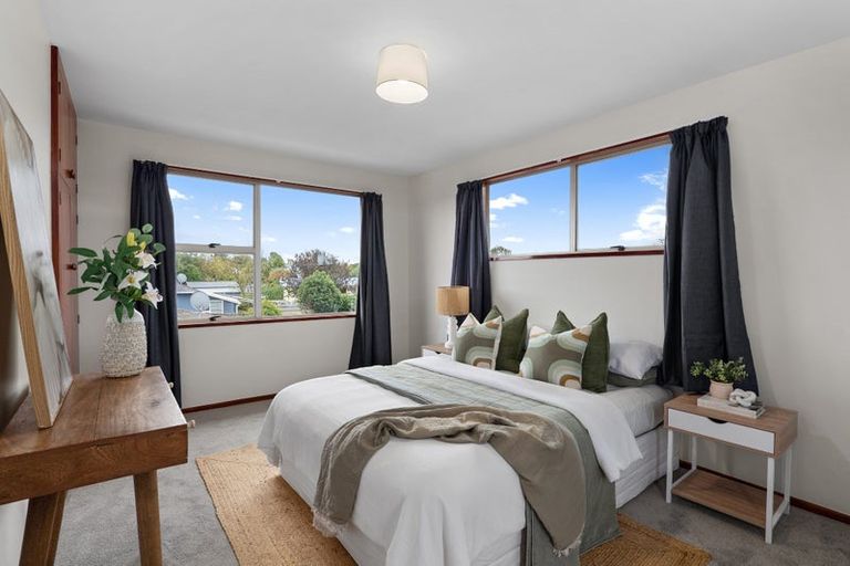 Photo of property in 19 Wyon Street, Linwood, Christchurch, 8062