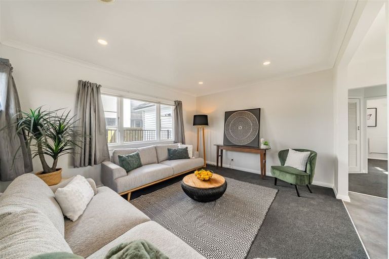 Photo of property in 25c King Street, Ebdentown, Upper Hutt, 5018