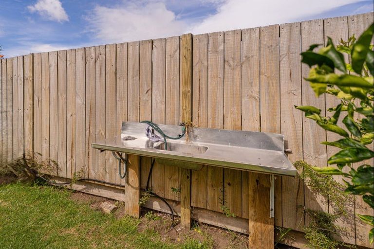 Photo of property in 17 Endeavour Close, Whitianga, 3510