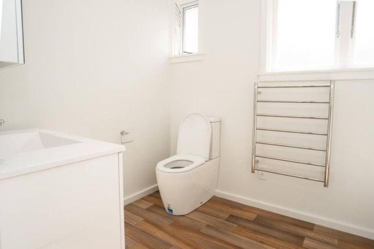 Photo of property in 86 Maidstone Road, Ilam, Christchurch, 8041