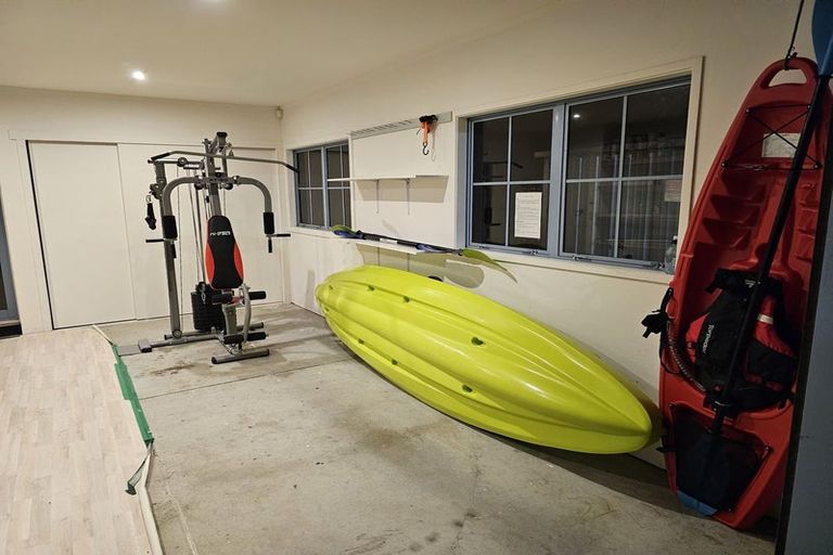 Photo of property in 5 Pipi Dune, Whitianga, 3510