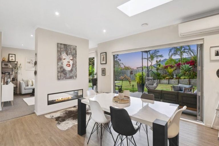 Photo of property in 1154a East Coast Road, Redvale, Auckland, 0794