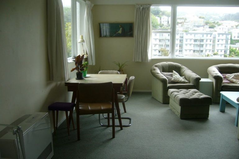 Photo of property in 34 Thompson Street, Mount Cook, Wellington, 6011