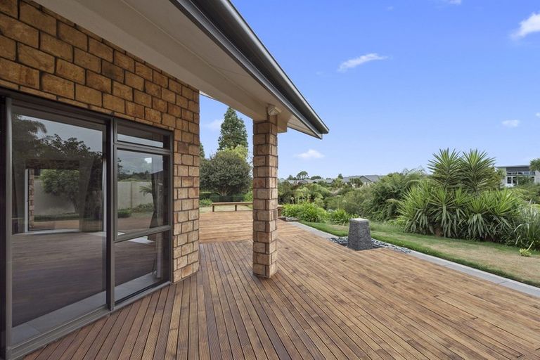 Photo of property in 11 The Esplanade, Huntington, Hamilton, 3210