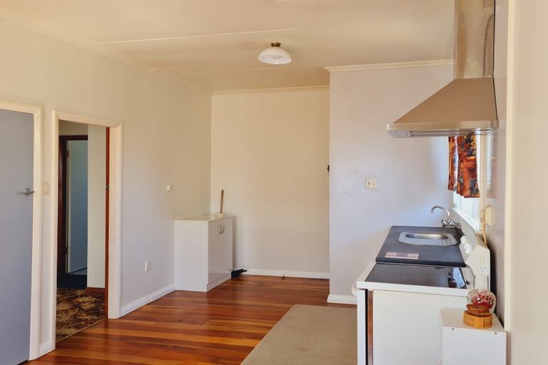 Photo of property in 29 Polson Street, Castlecliff, Whanganui, 4501