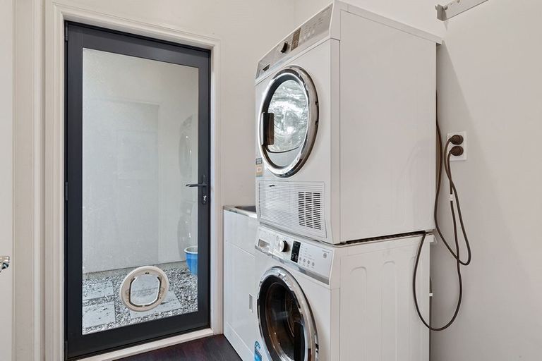 Photo of property in 25 Meadowstone Drive, Wanaka, 9305