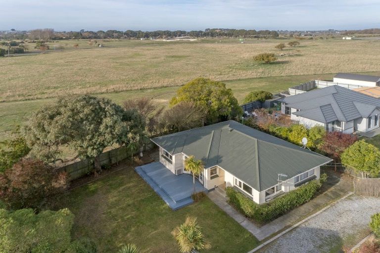 Photo of property in 19 Esk Place, Aranui, Christchurch, 8061