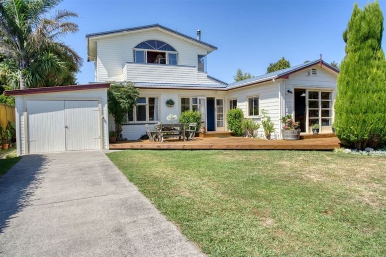 Photo of property in 55 Spencer Avenue, Maketu, Te Puke, 3189