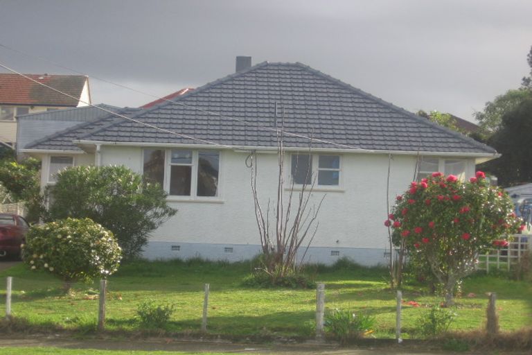 Photo of property in 13 Holmes Avenue, Otangarei, Whangarei, 0112