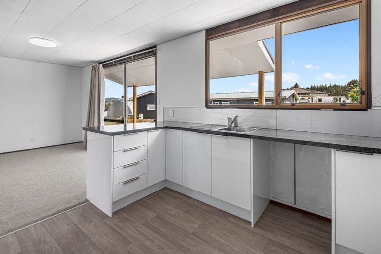 Photo of property in 9 Sunset Way, Ruakaka, 0116