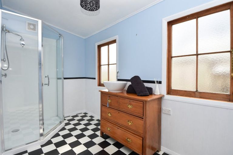 Photo of property in 62 Kent Street, Carterton, 5713