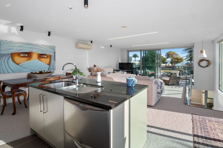 Photo of property in 1/25a Victoria Road, Mount Maunganui, 3116