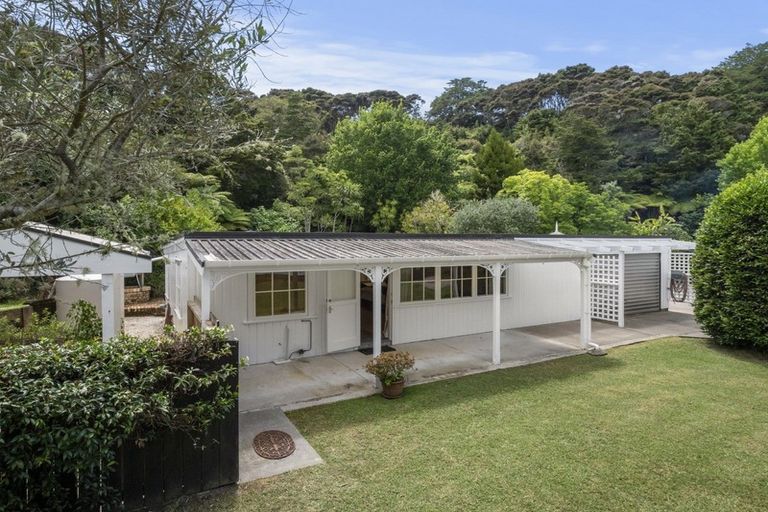 Photo of property in 6 Paine Brown Way, Russell, 0272