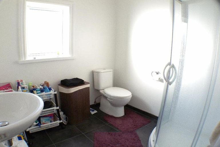 Photo of property in 17 Bradshaw Street, South Dunedin, Dunedin, 9012