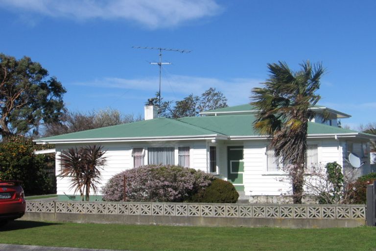 Photo of property in 30 William Benton Street, Featherston, 5710