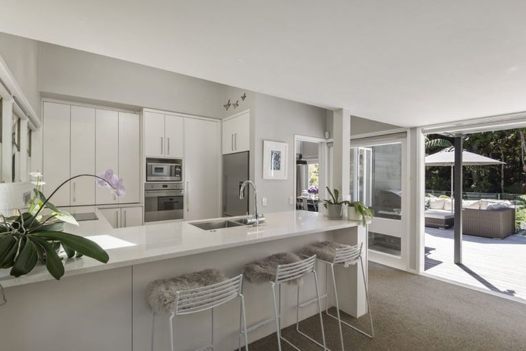 Photo of property in 97 Roseberry Avenue, Birkenhead, Auckland, 0626