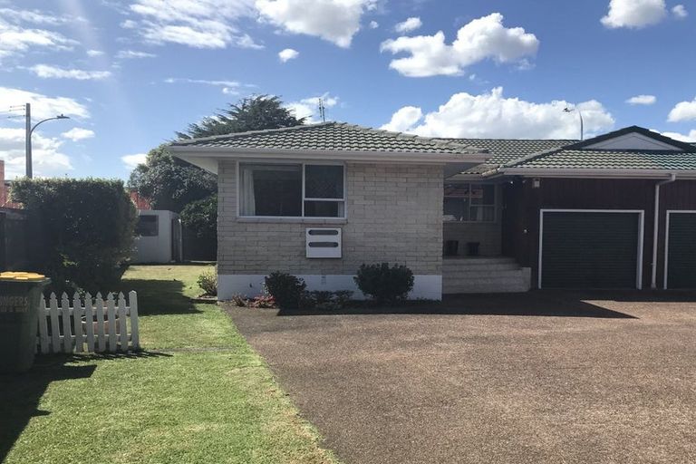 Photo of property in 1/22 Oakland Avenue, Papatoetoe, Auckland, 2025