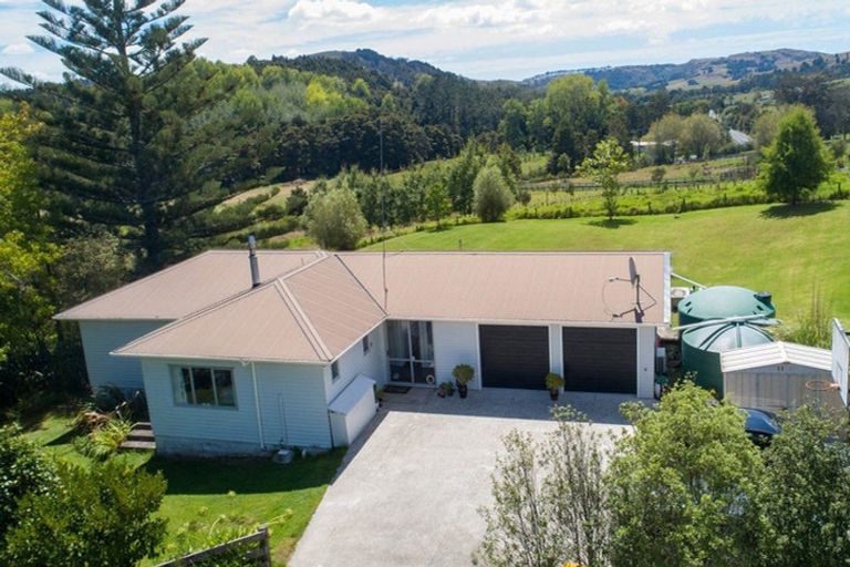 Photo of property in 960 Whangaripo Valley Road, Whangaripo, Wellsford, 0972